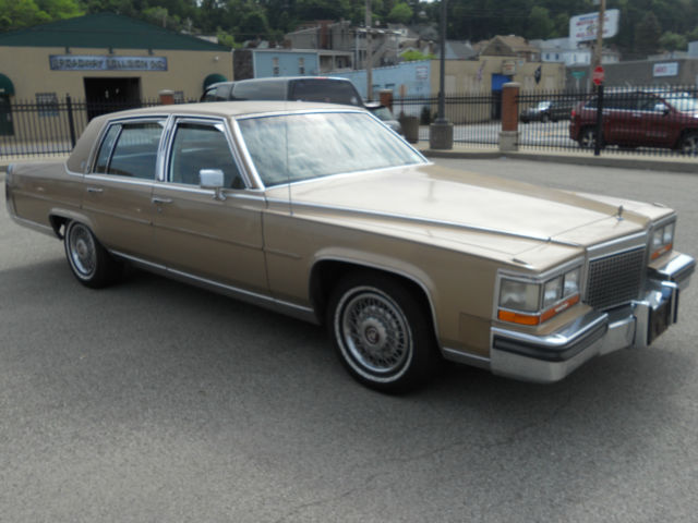 1987 Cadillac DeVille - photo 5