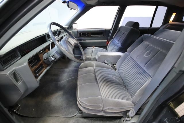 1987 Cadillac DeVille - photo 4