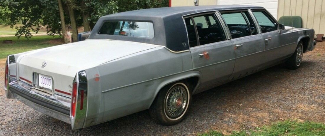 1987 Cadillac DeVille Fleetwood Brougham Limo - photo 6