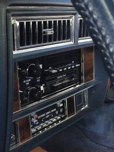 1987 Cadillac Brougham FLEETWOOD - photo 13