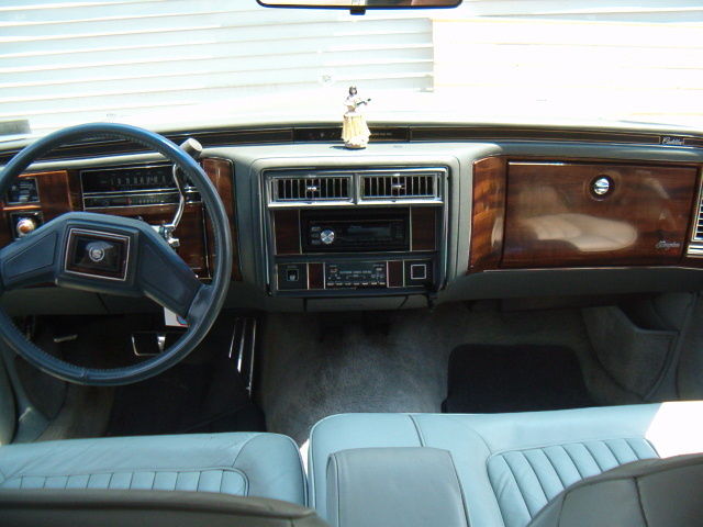 1987 Cadillac Brougham - photo 7