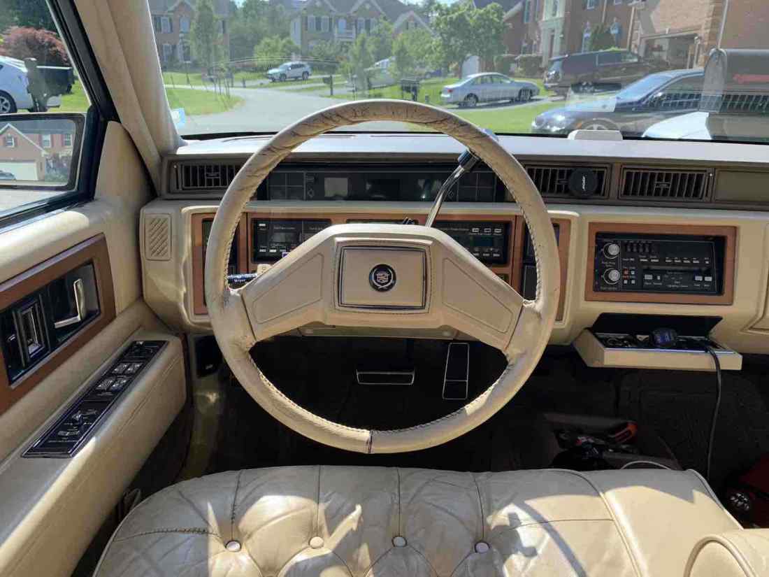 1987 Cadillac Fleetwood DELEGANCE - photo 11