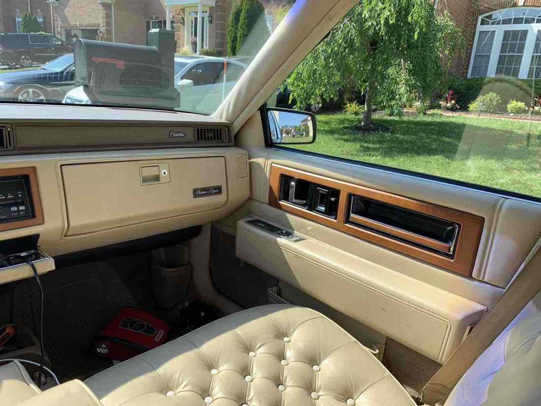 1987 Cadillac Fleetwood DELEGANCE - photo 13