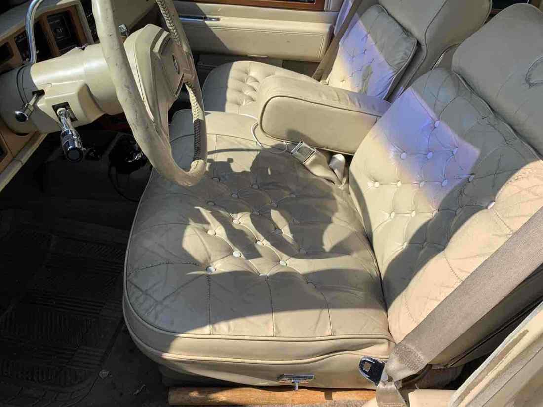 1987 Cadillac Fleetwood DELEGANCE - photo 7