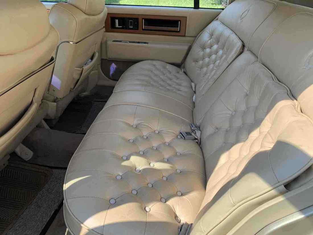 1987 Cadillac Fleetwood DELEGANCE - photo 8
