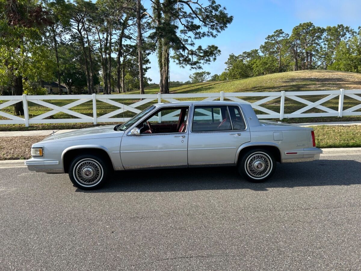 1987 Cadillac DeVille - photo 10