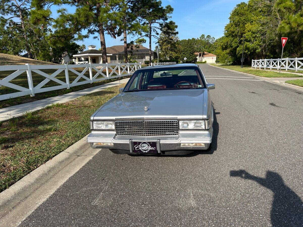 1987 Cadillac DeVille - photo 9