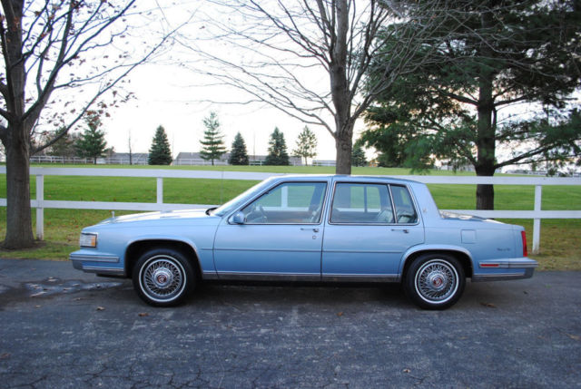 1987 Cadillac DeVille Base Sedan 4-Door