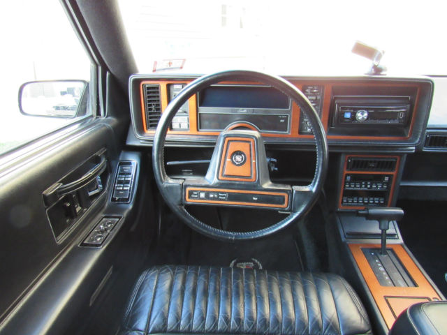 1987 Cadillac Seville - photo 12