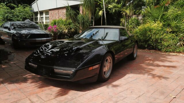 1987 Chevrolet Corvette Callaway Twin Turbo Convertible - photo 4