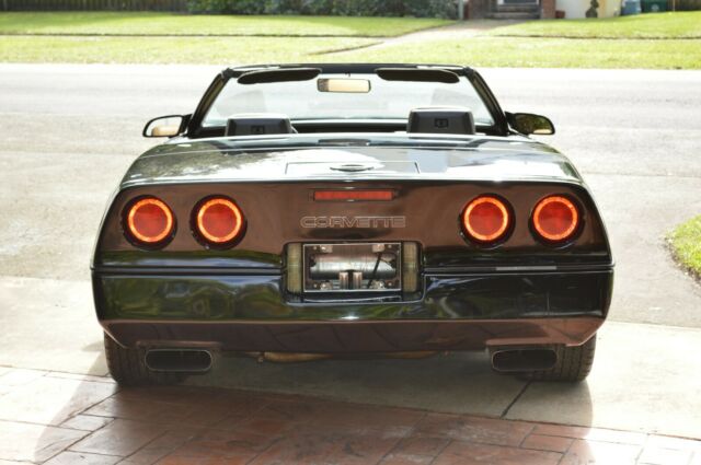 1987 Chevrolet Corvette Callaway Twin Turbo Convertible - photo 7