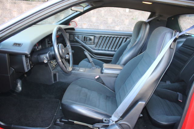 1987 Chevrolet Camaro - photo 12