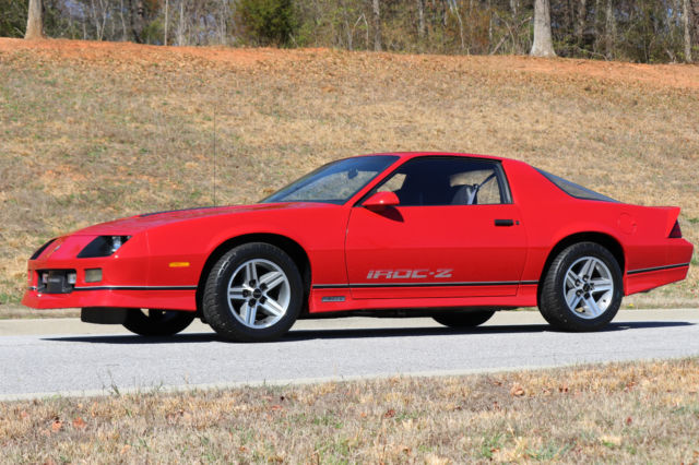 1987 Chevrolet Camaro - photo 3