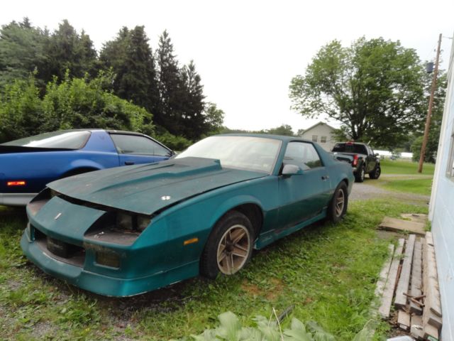 1987 Camaro project or parts. Good title, 305 , auto O/D , good body 1987 Chevrolet Camaro