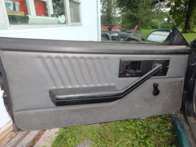 1987 Chevrolet Camaro - photo 10