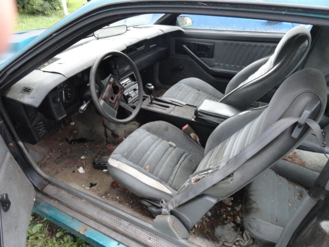 1987 Chevrolet Camaro - photo 8