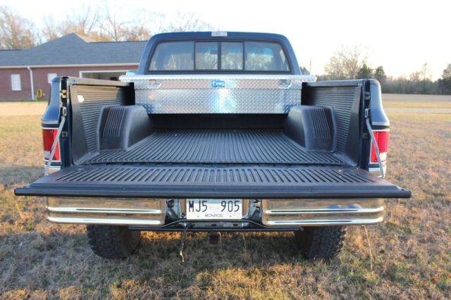 1987 Chevrolet C-10 Silverado Package - photo 7