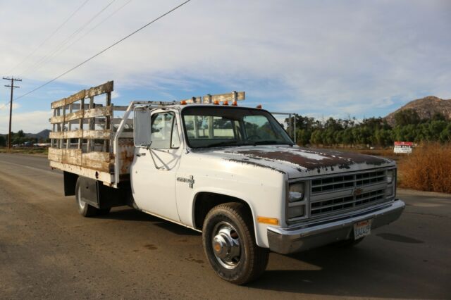 1987 Chevrolet C-10 c30 - photo 2