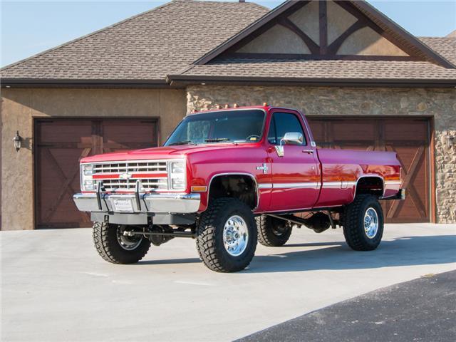 1987 Chevrolet 1 Ton Chassis-Cabs K30 83510 Miles Red 7.4L V8 OHV 16V FI Engine 1987 Chevrolet 1 Ton Chassis-Cabs K30