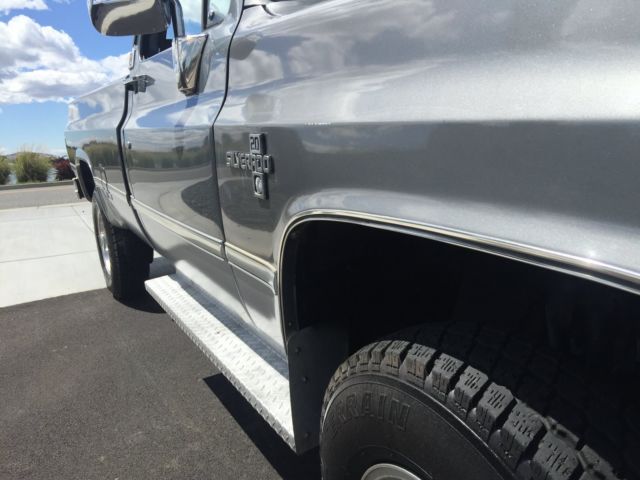 1987 Chevrolet C/K Pickup 2500 - photo 9