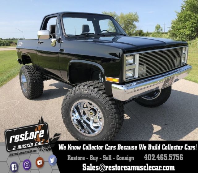 1987 Chevrolet Blazer K5 - 350 V8 5.7 Liter, Lifted Custom, Kicker Sound 1987 Chevrolet Blazer K5 - 350 V8 5.7 Liter, Lifted, Custom Sound