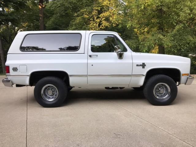 1987 Chevrolet Blazer Silverado Sport Utility 2-Door - photo 8