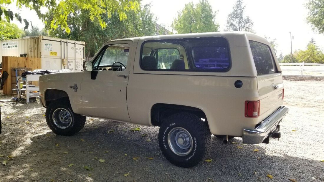 1987 Chevrolet Blazer custom deluxe - photo 2