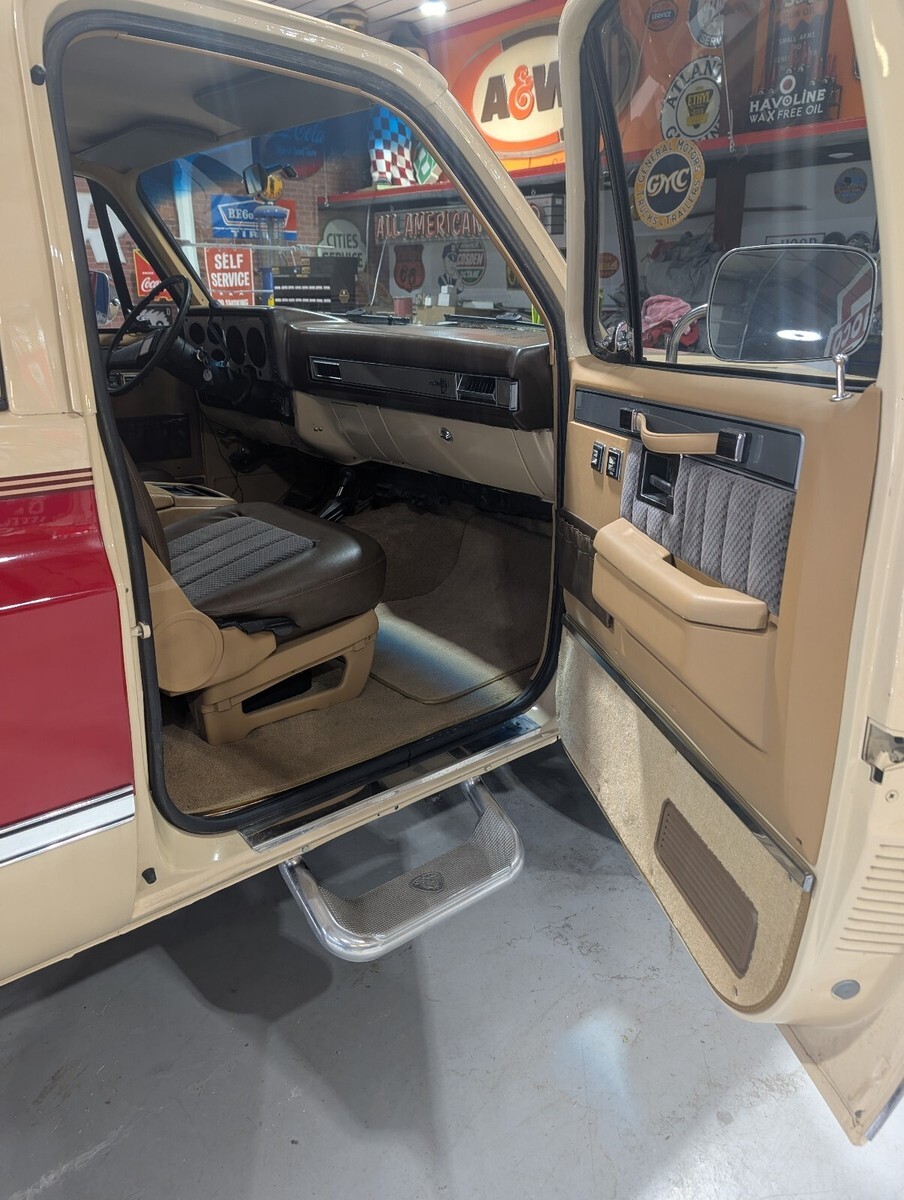 1987 Chevrolet Blazer Silverado - photo 9