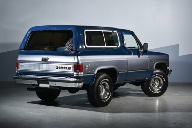 1987 Chevrolet Blazer V10/15 Series 4WD - photo 3