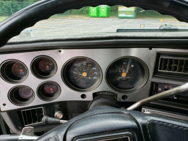 1987 Chevrolet C-10 SILVERADO - photo 11
