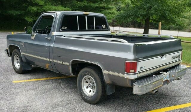 1987 Chevrolet C-10 SILVERADO - photo 4
