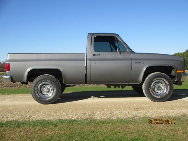 1987 Chevrolet C-10 - photo 11
