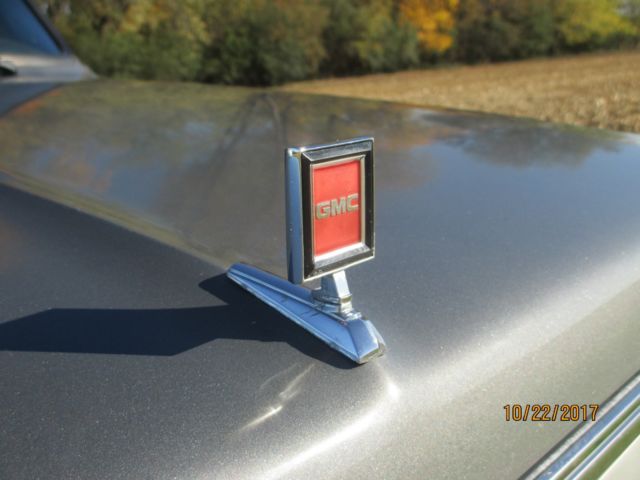 1987 Chevrolet C-10 - photo 9