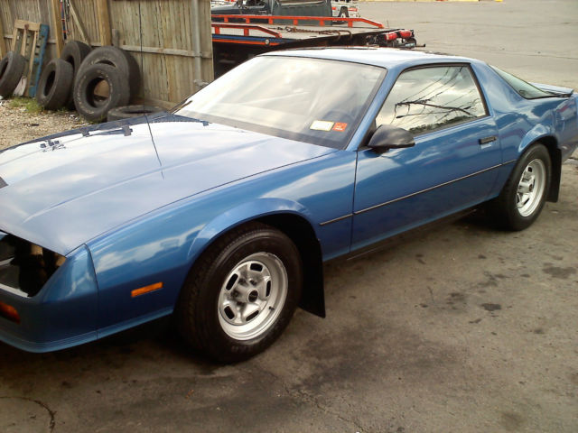 1987 Chevrolet Camaro Base Model 6Cyl - 33,000 Original Miles!!! 1987 Chevrolet Camaro