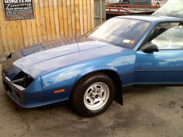 1987 Chevrolet Camaro - photo 11