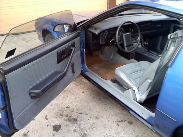 1987 Chevrolet Camaro - photo 13