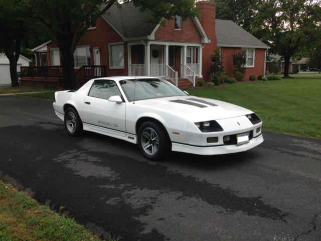 1987 Chevrolet Camaro - photo 7