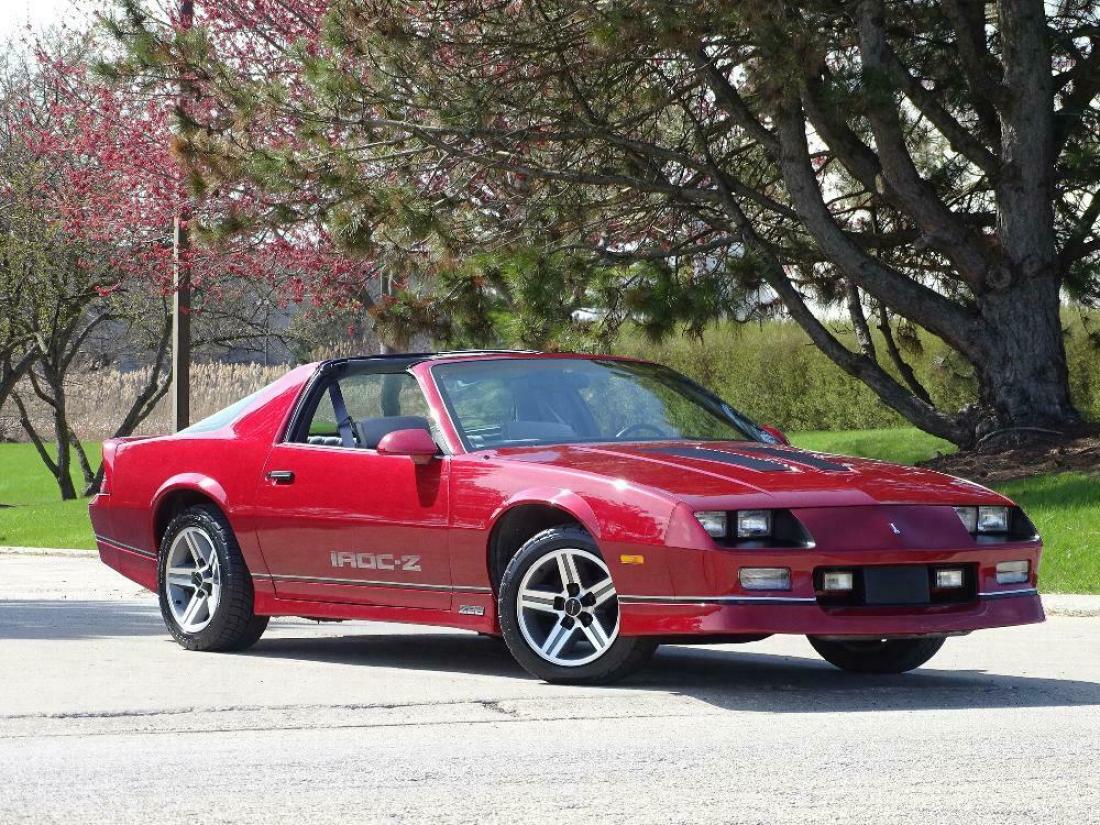 1987 Chevrolet Camaro IROC-Z - photo 10
