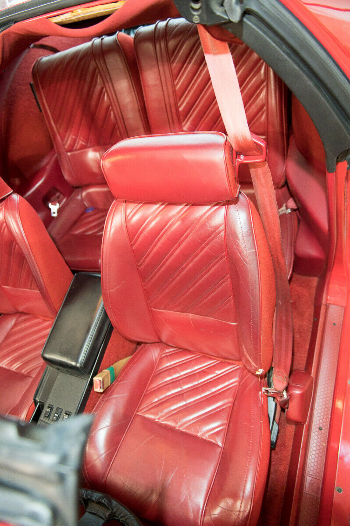 1987 Chevrolet Camaro IROC-Z - photo 4