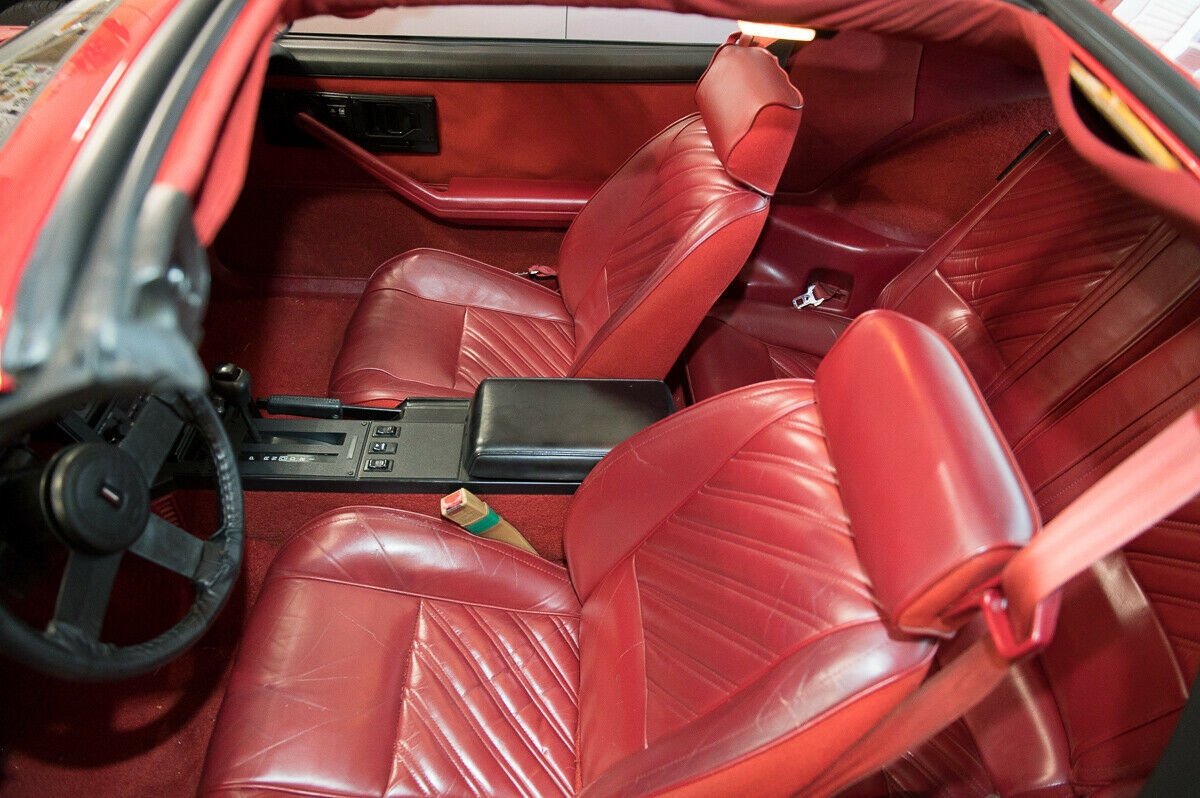 1987 Chevrolet Camaro IROC-Z - photo 5