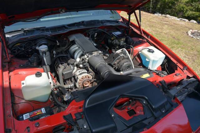 1987 Chevrolet Camaro Iroc-Z Coupe 2-Door - photo 5