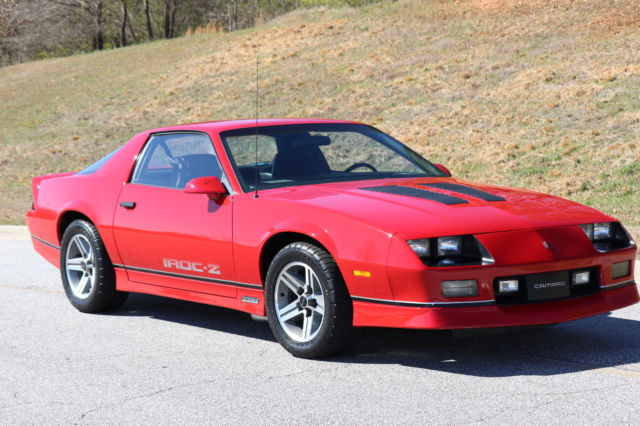 1987 Chevrolet Camaro IROC Z - photo 9