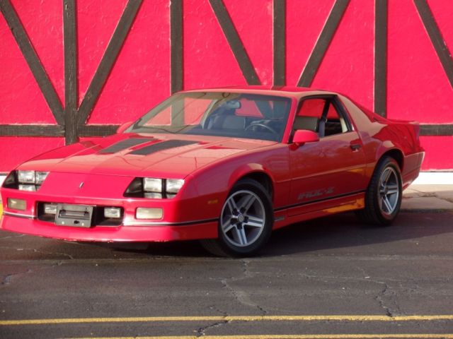 1987 Chevrolet Camaro -VERY SOLID IROC Z- NEW PAINT- SWEET 80'S CAMARO-S - photo 3