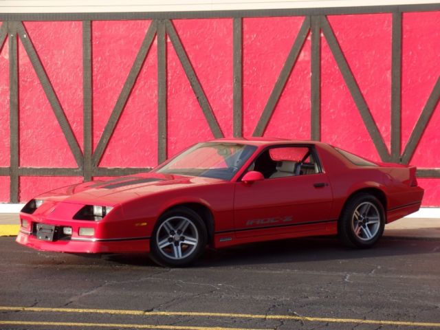 1987 Chevrolet Camaro -VERY SOLID IROC Z- NEW PAINT- SWEET 80'S CAMARO-S - photo 4
