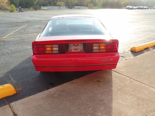 1987 Chevrolet Camaro -VERY SOLID IROC Z- NEW PAINT- SWEET 80'S CAMARO-S - photo 7