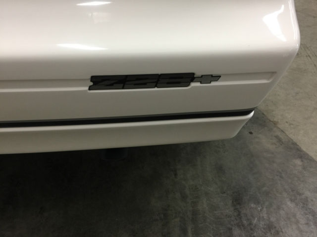 1987 Chevrolet Camaro IROC Z28 - photo 11