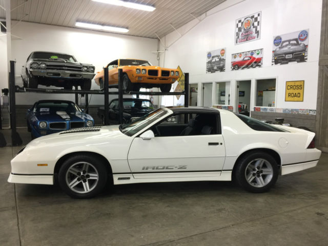 1987 Chevrolet Camaro IROC Z28 - photo 5