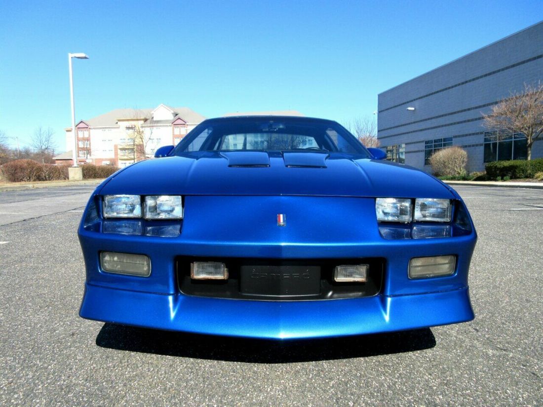 1987 Chevrolet Camaro IROC-Z28 - photo 13