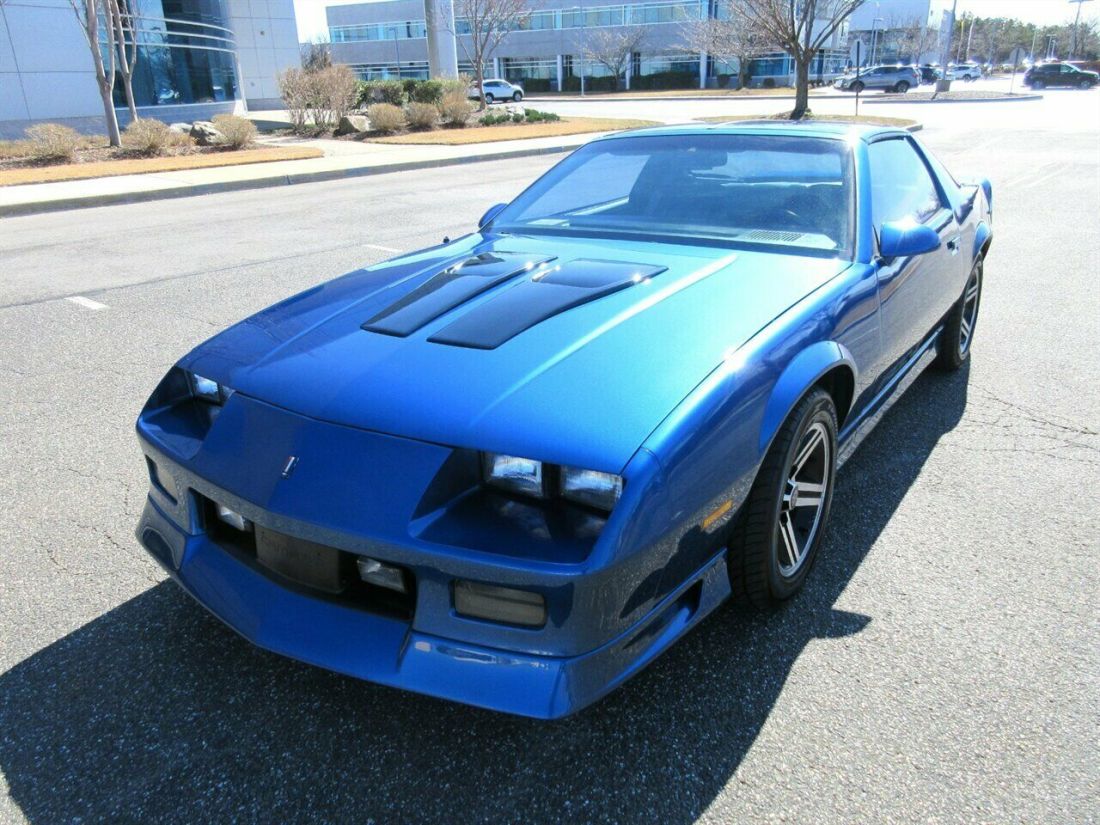 1987 Chevrolet Camaro IROC-Z28 - photo 5