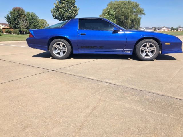 1987 Chevrolet Camaro Z28 - photo 2
